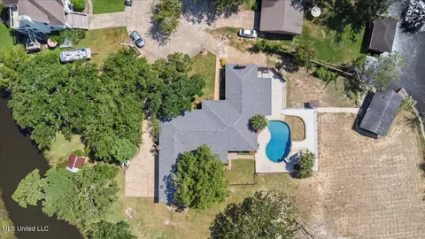 View/Area - 5207 North Dr, Moss Point, MS 39563 photo 2 of 5
