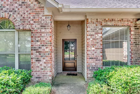 612 Salems Ct, Madison, MS 39110