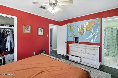 Bedroom - 461 Robert Michael Dr, Pearl, MS 39208 photo 2 of 4
