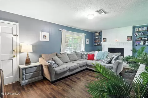 Other - 461 Robert Michael Dr, Pearl, MS 39208 photo 5 of 8