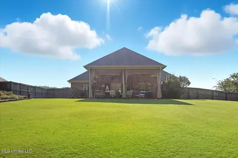 Exterior - 609 Tucker Xing, Brandon, MS 39042 photo 7 of 7