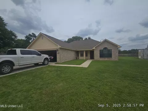 135 Baird Ave, Indianola, MS 38751