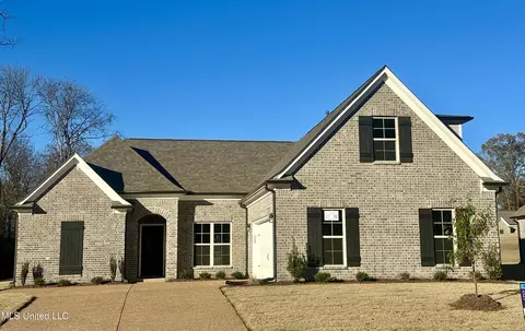 956 Collie Dr, Hernando, MS 38632