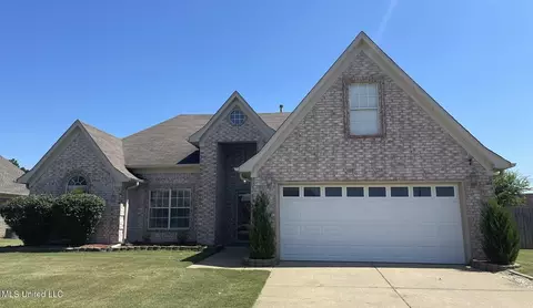 7888 Tucker Dr, Walls, MS 38680