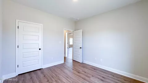 Bedroom - 723 Lucas Ln, Hernando, MS 38632 photo 4 of 6