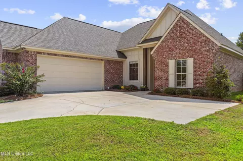 105 Leah Cv, Canton, MS 39046 photo 4