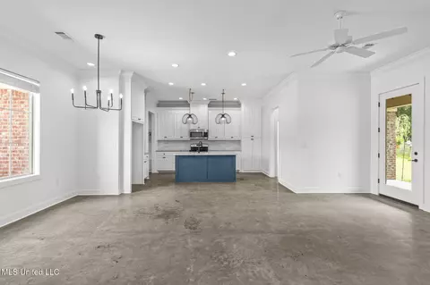 105 Leah Cv, Canton, MS 39046 photo 8