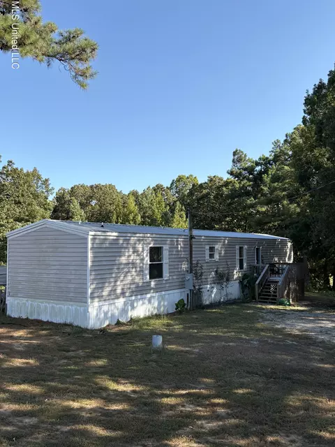 5925 Thyatira Tyro Rd, Senatobia, MS 38668