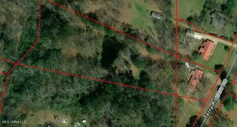 Other - 5083 Terry Rd, Jackson, MS 39212 photo 1 of 10