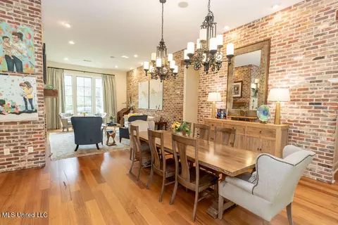 Dining - 4254 Berlin Dr, Jackson, MS 39211 photo 2 of 3