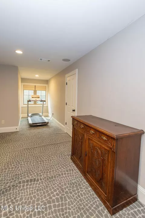 Entry Way - 4254 Berlin Dr, Jackson, MS 39211 photo 3 of 3