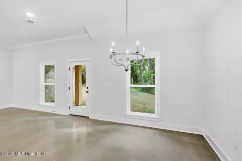 Dining - 192 Lake Harbor Rd, Brandon, MS 39047 photo 1 of 2