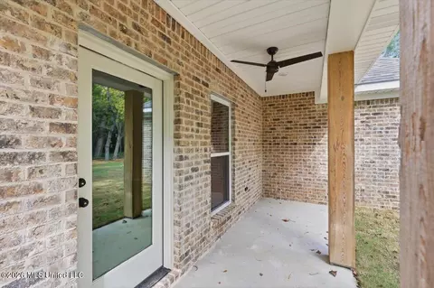 Exterior - 192 Lake Harbor Rd, Brandon, MS 39047 photo 3 of 6