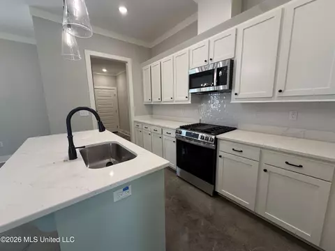 194 Lake Harbor Rd, Brandon, MS 39047 photo 6