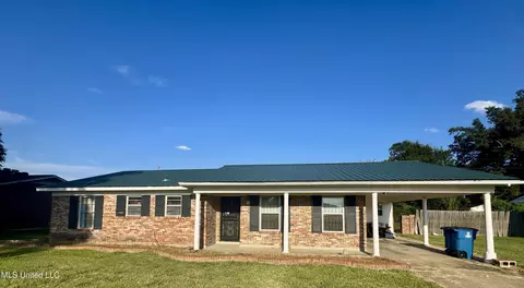 1576 Wisteria St, Clarksdale, MS 38614