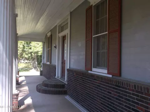 Exterior - 608 Peters St, Summit, MS 39666 photo 7 of 7