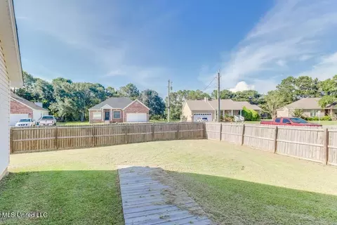 Exterior - 10124 Skyhawk Ct, Biloxi, MS 39532 photo 4 of 5