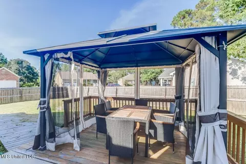 Exterior - 10124 Skyhawk Ct, Biloxi, MS 39532 photo 2 of 5