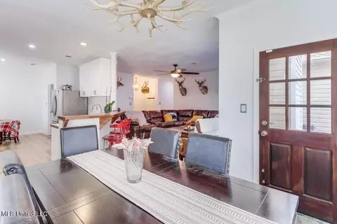 Dining - 10124 Skyhawk Ct, Biloxi, MS 39532 photo 1 of 1