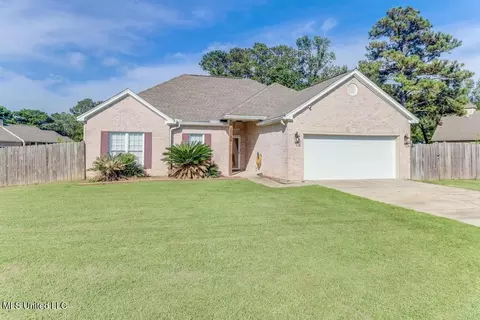 Exterior - 10124 Skyhawk Ct, Biloxi, MS 39532 photo 5 of 5