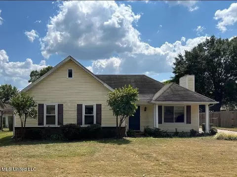 967 Greencliff Dr, Southaven, MS 38671