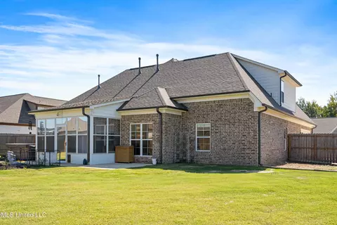 1544 S Clair Cir, Hernando, MS 38632 photo 11