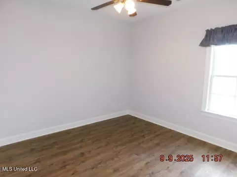 1544 S Clair Cir, Hernando, MS 38632 photo 15