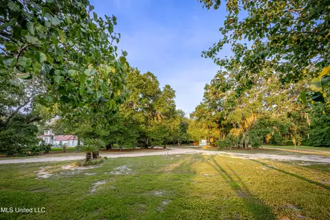 lot6 Pointe Aux Chenes, Ocean Springs, MS 39564