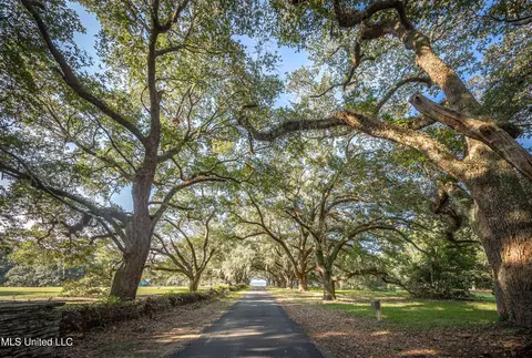 lot7 Pointe Aux Chenes, Ocean Springs, MS 39564