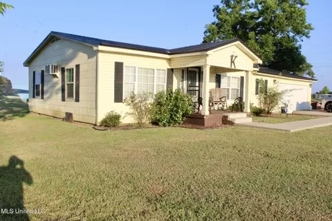 2284 Pride Rd, Crenshaw, MS 38621