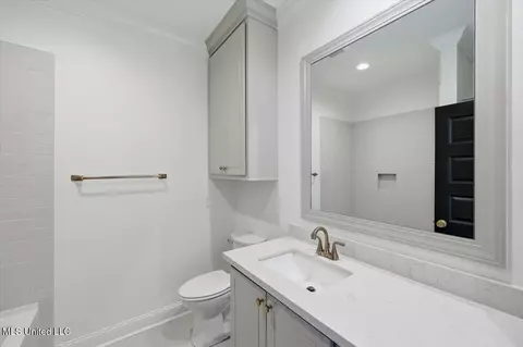 Bath - 195 Bronson Bnd, Flowood, MS 39232 photo 5 of 5