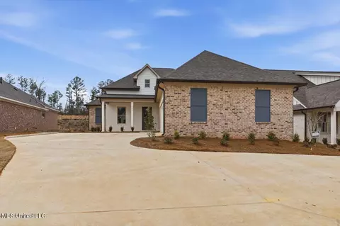 199 Bronson Bnd, Flowood, MS 39232