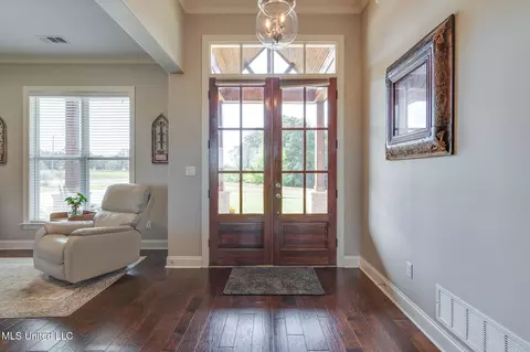 104 Spring Oaks Dr, Lamar, MS 38642 photo 5