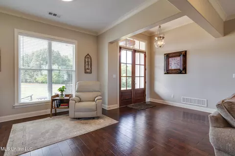 104 Spring Oaks Dr, Lamar, MS 38642 photo 7