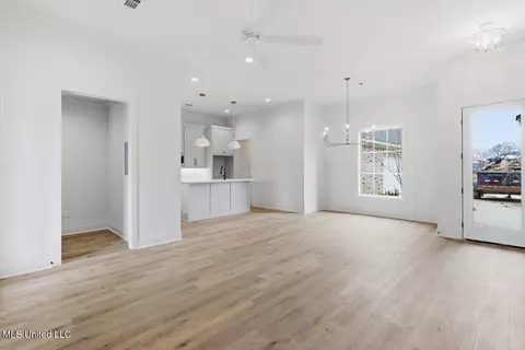 Living - 532 Baleigh Way, Canton, MS 39046 photo 2 of 4