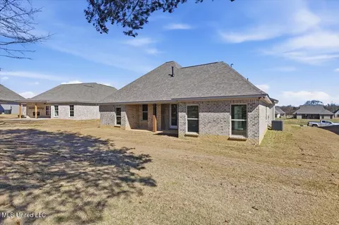 Exterior - 511 Portner Way, Canton, MS 39046 photo 4 of 5