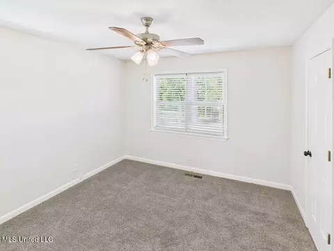 Bedroom - 8279 Dunn Ln, Olive Branch, MS 38654 photo 2 of 3