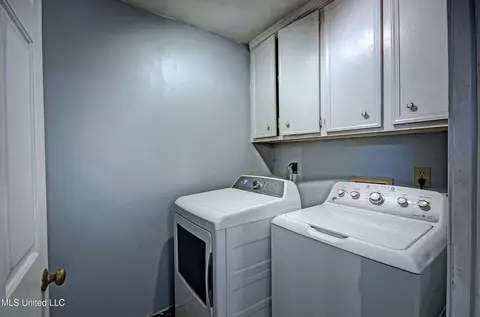 Other - 220 Cherry Dr, Brandon, MS 39042 photo 2 of 2