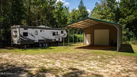 4069 Dixie Garden Rd, Wesson, MS 39191 photo 9