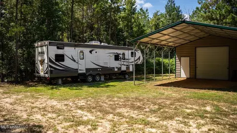 4069 Dixie Garden Rd, Wesson, MS 39191 photo 8