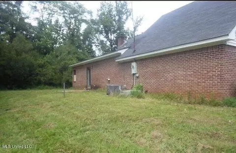 Exterior - 366 Taylor Loop Rd, Morton, MS 39117 photo 4 of 5