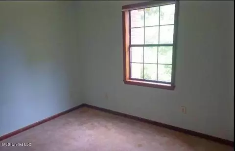 Bedroom - 366 Taylor Loop Rd, Morton, MS 39117 photo 7 of 8