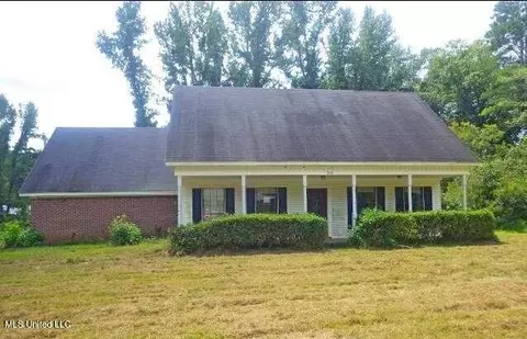 366 Taylor Loop Rd, Morton, MS 39117