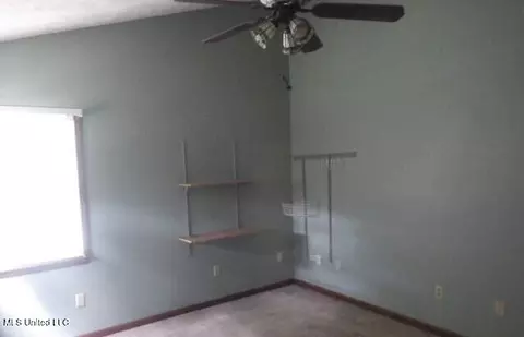 Bedroom - 366 Taylor Loop Rd, Morton, MS 39117 photo 4 of 8