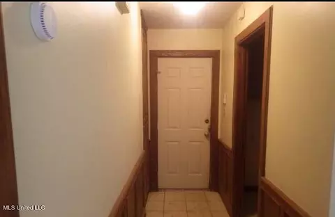 Entry Way - 366 Taylor Loop Rd, Morton, MS 39117 photo 1 of 1