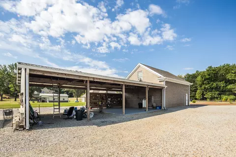 Exterior - 1778 Sunset Farms Dr, Hernando, MS 38632 photo 12 of 12