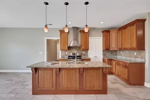 Kitchen - 1778 Sunset Farms Dr, Hernando, MS 38632 photo 1 of 5