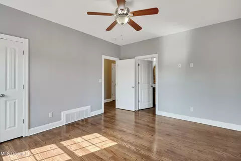Bedroom - 1778 Sunset Farms Dr, Hernando, MS 38632 photo 2 of 3