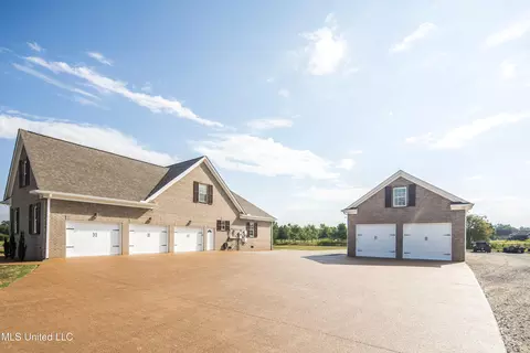 Other - 1778 Sunset Farms Dr, Hernando, MS 38632 photo 1 of 19