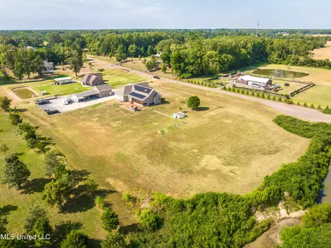 View/Area - 1778 Sunset Farms Dr, Hernando, MS 38632 photo 8 of 8